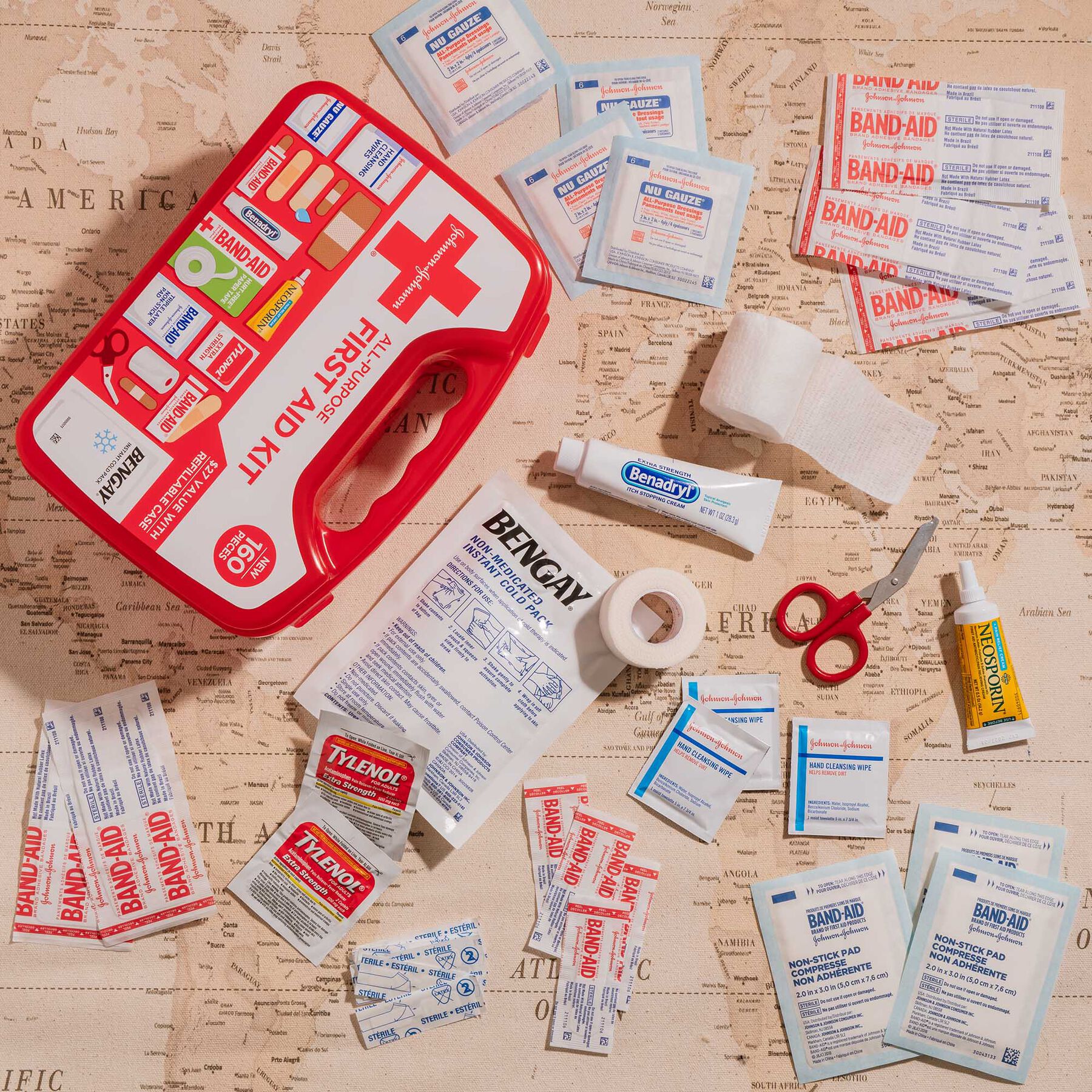 Johnson & Johnson all-purpose first aid kit 160 pieces refillable case